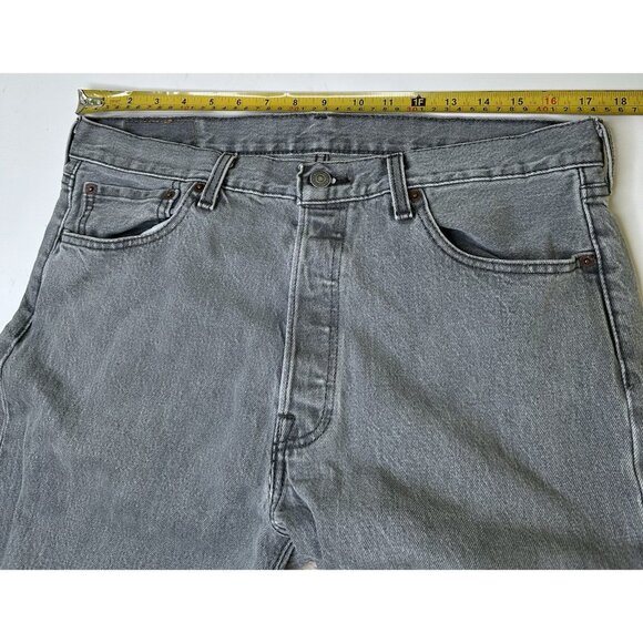 Levi's 501 Straight Leg Jeans Mens Size 34x30 Gray Denim Button Fly Distressed - Picture 8 of 8
